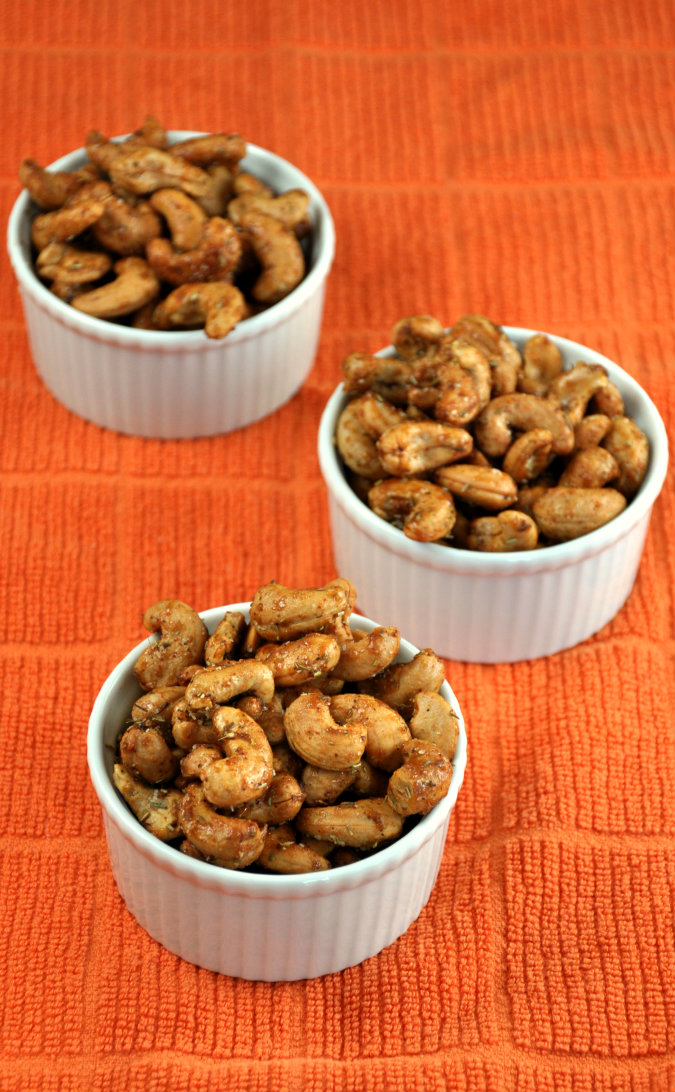 Maple-Glazed Spicy Herbed Cashews