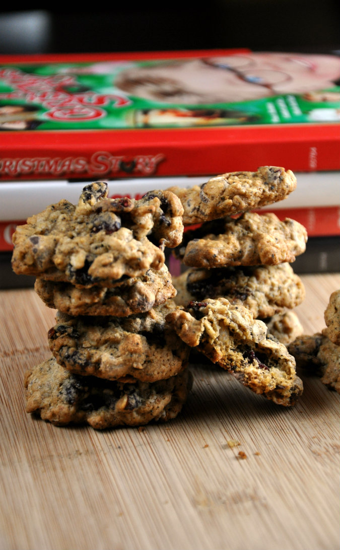 Healthy Dark Chocolate Cranberry Oatmeal Cookies