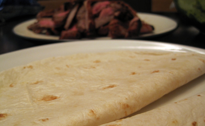 Tri-tip fajitas and pico de gallo