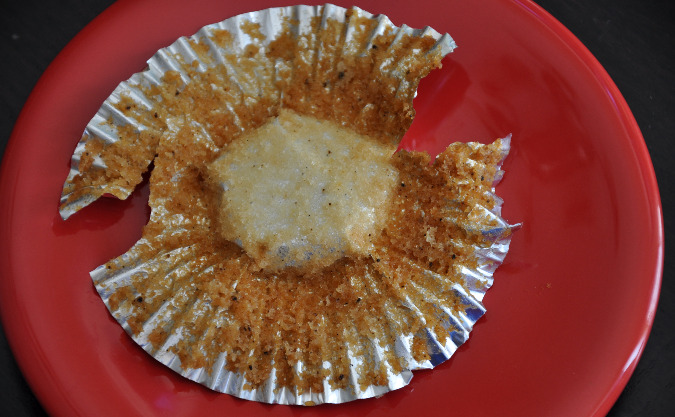 Vanilla hot milk cupcakes