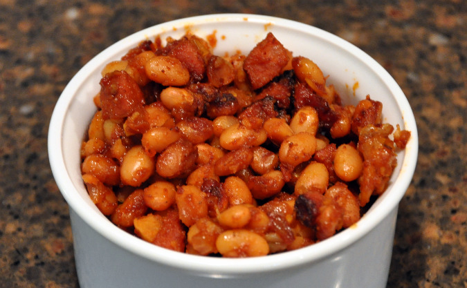 Chipotle-molasses baked beans with sausage